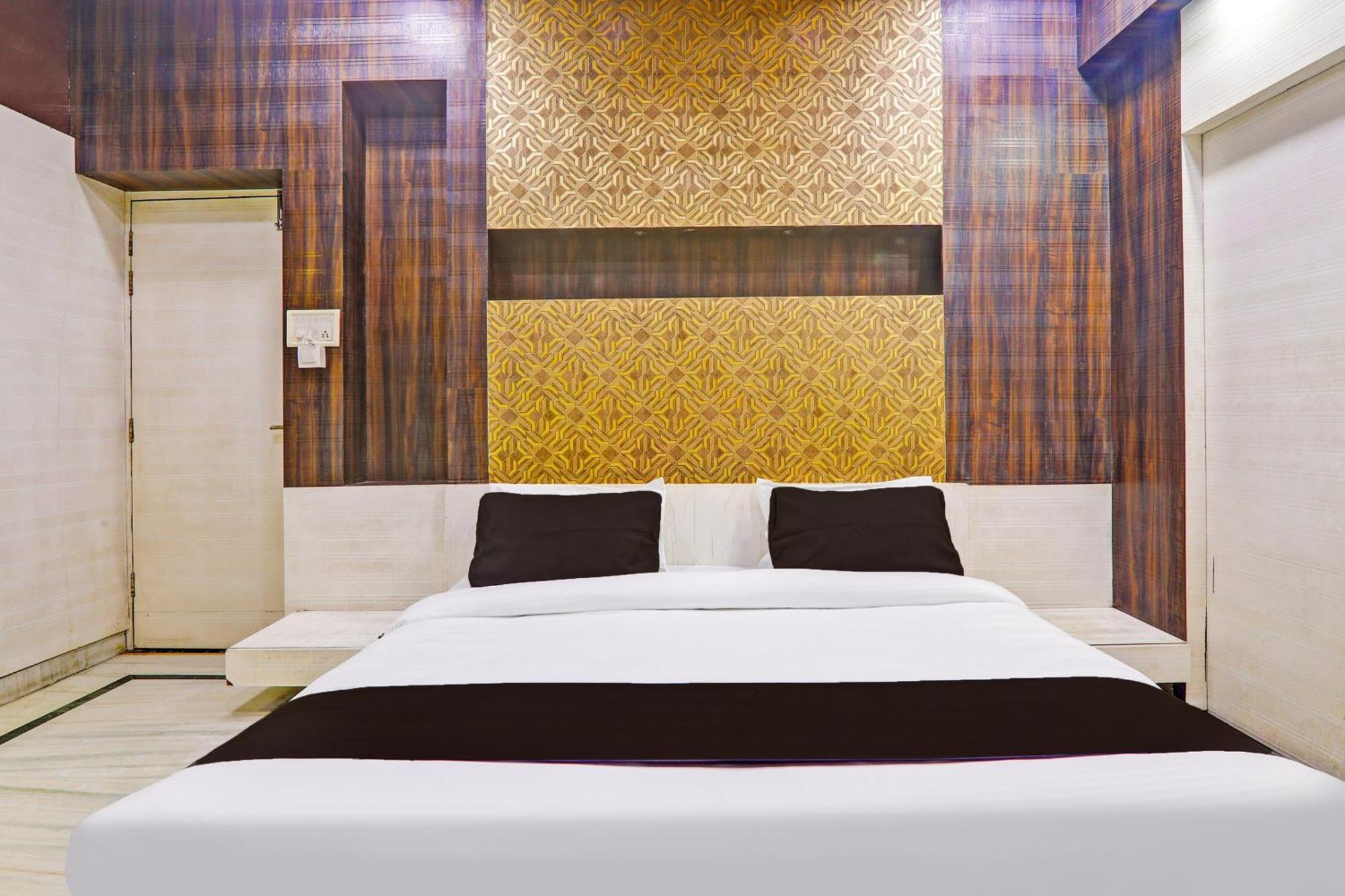 Hotel O S&R Haven Bhairaun Ghāt Esterno foto